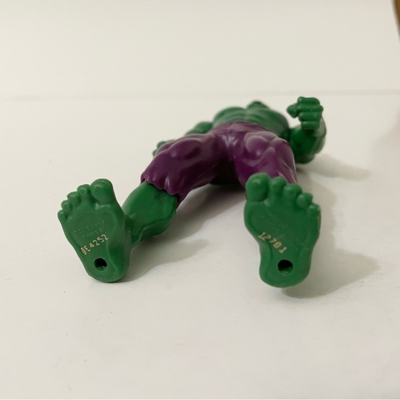 Hasbro Marvel Avengers 6" The Incredible Hulk Action Figure 2016 - Picture 11 of 15